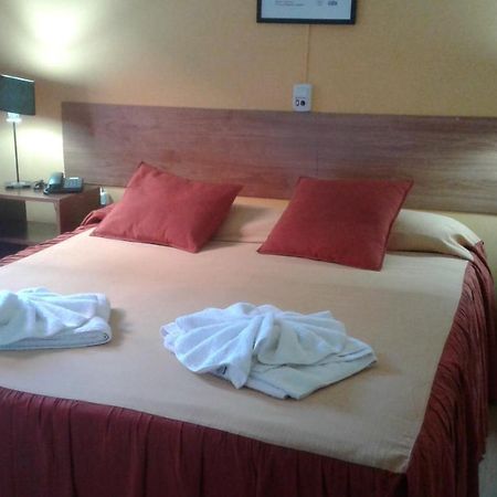 Hotel Aoma ויז'ה קרלוס פאס מראה חיצוני תמונה