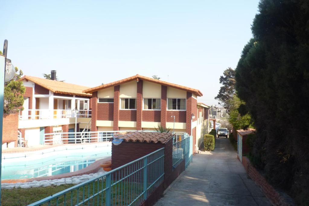 Hotel Aoma ויז'ה קרלוס פאס מראה חיצוני תמונה
